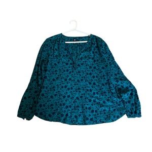 Gap Women’s long sleeve Cotton Floral Casual shirt size Large